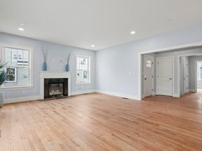 21 Derby Dr 21, Woburn MA 01801