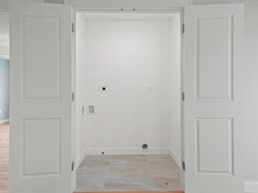 21 Derby Dr 21, Woburn MA 01801