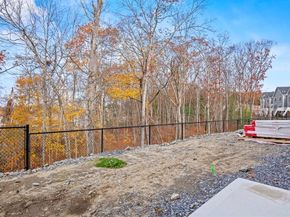 21 Derby Dr 21, Woburn MA 01801