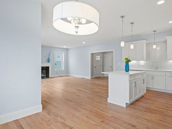 21 Derby Dr 21, Woburn MA 01801