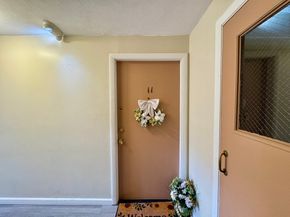 33 Cary Ave 11, Chelsea MA 02150