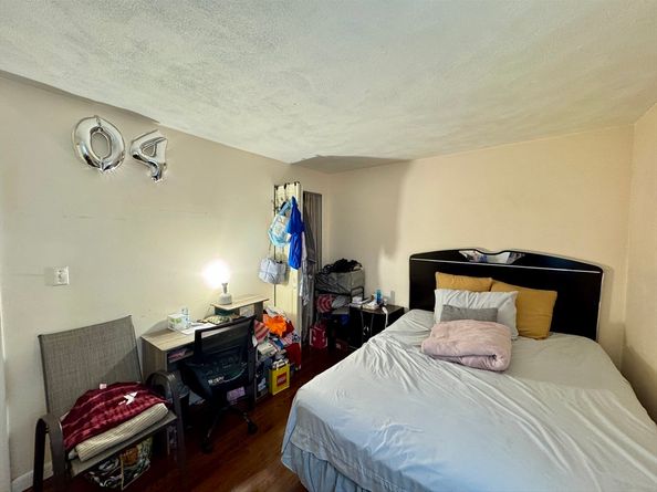 33 Cary Ave 11, Chelsea MA 02150