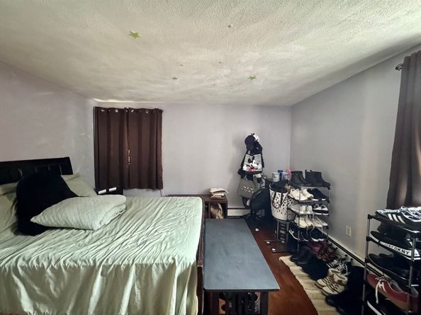 33 Cary Ave 11, Chelsea MA 02150