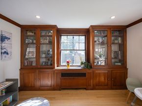 25 Brewster Rd, Framingham MA 01702