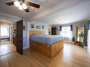 25 Brewster Rd, Framingham MA 01702