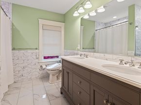 57 Berwick St, Worcester MA 01602