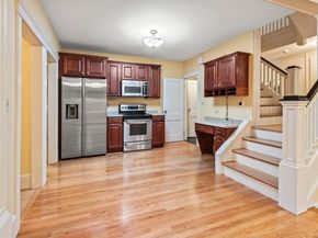 57 Berwick St, Worcester MA 01602