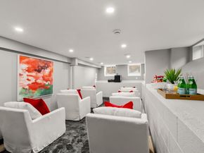 10 Washington Park 2Left, Newton MA 02460