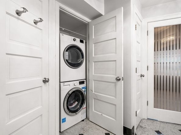 166 Quincy Shore Dr 108, Quincy MA 02171