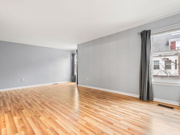 166 Quincy Shore Dr 108, Quincy MA 02171