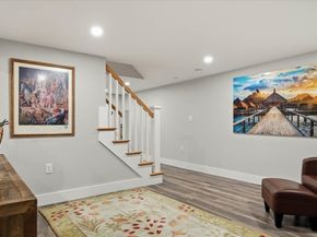 61 Spofford St, Newburyport MA 01950