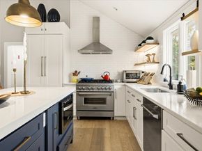 61 Spofford St, Newburyport MA 01950