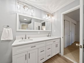 5 Oak Ridge Dr 7, Maynard MA 01754