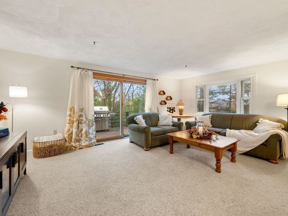 5 Oak Ridge Dr 7, Maynard MA 01754