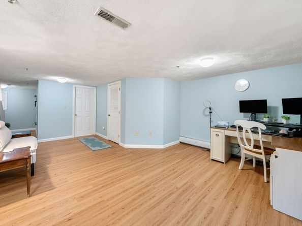 5 Oak Ridge Dr 7, Maynard MA 01754