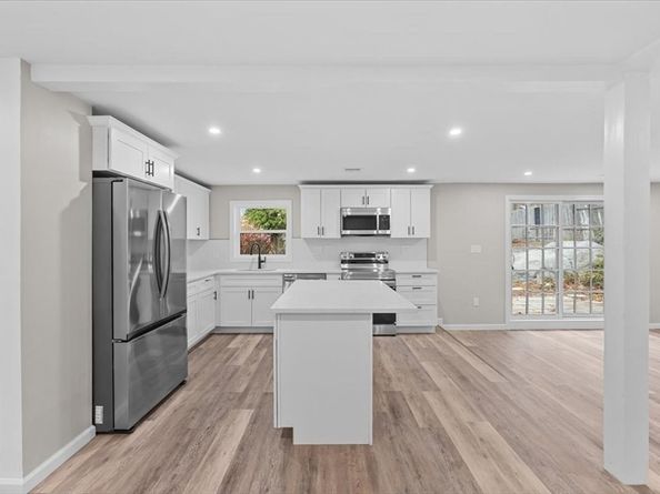 54 Mildred Rd, Brockton MA 02302