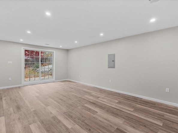 54 Mildred Rd, Brockton MA 02302