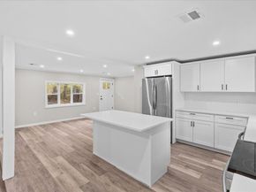 54 Mildred Rd, Brockton MA 02302