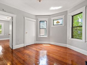 76 Bellevue St, Boston MA 02125