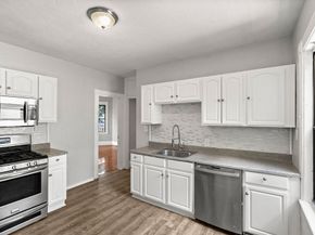 76 Bellevue St, Boston MA 02125