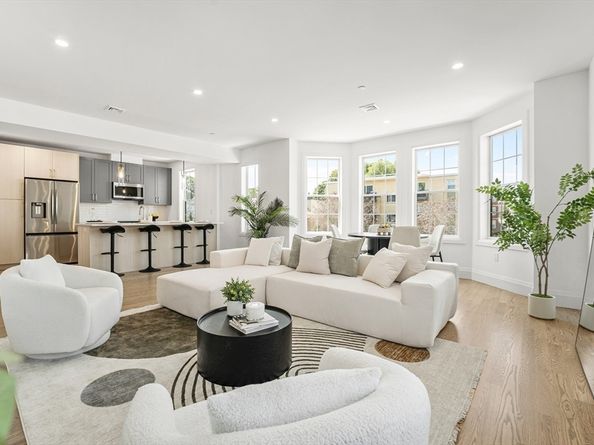 808 Morton St 3, Boston MA 02124