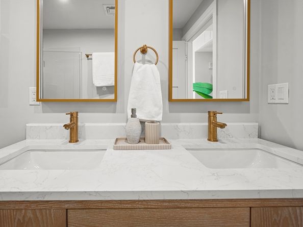 808 Morton St 3, Boston MA 02124