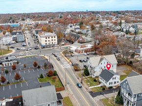 24 Oak St, Brockton MA 02301