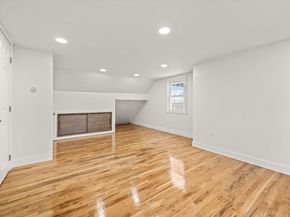 24 Oak St, Brockton MA 02301