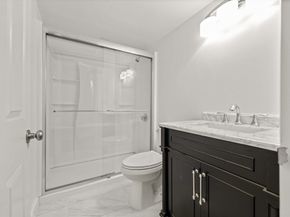 24 Oak St, Brockton MA 02301