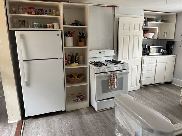 181 Pond St, Leominster MA 01453