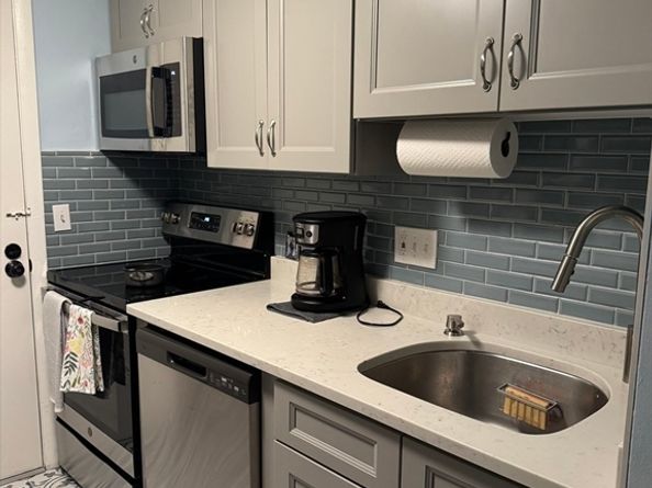 358 Broadway 13, Lynn MA 01904