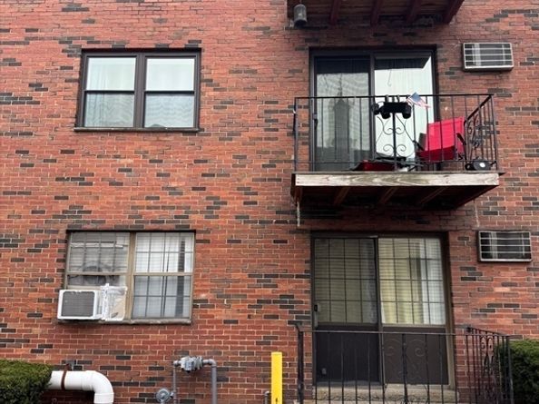 358 Broadway 13, Lynn MA 01904