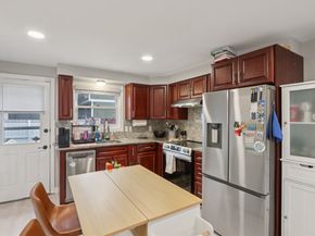 19 Delford St, Boston MA 02131