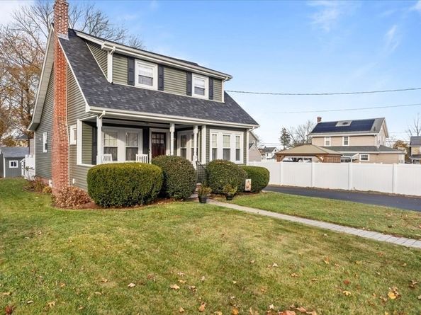 15 Camden Ave, Brockton MA 02301