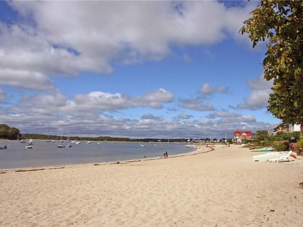 69 Bay Pointe Dr Ext 69, Wareham MA 02532