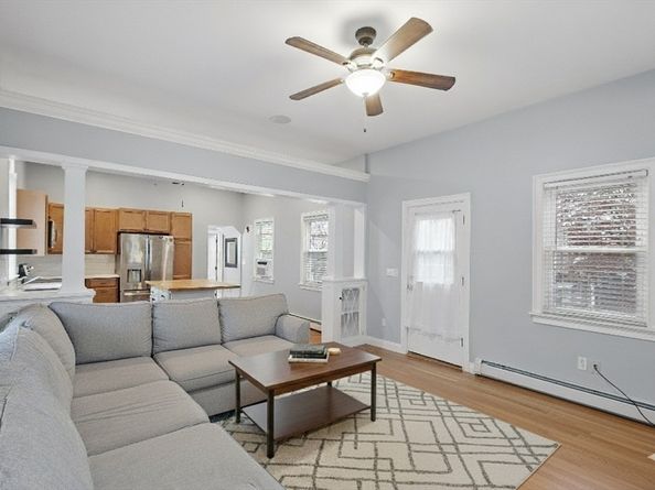 35 High Street 3D, Danvers MA 01923