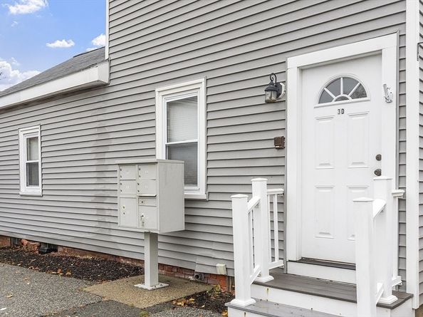 35 High Street 3D, Danvers MA 01923