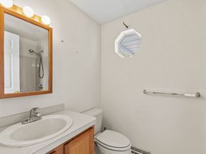 42 Crystal Water 0, East Bridgewater MA 02333