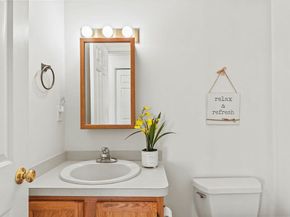 42 Crystal Water 0, East Bridgewater MA 02333