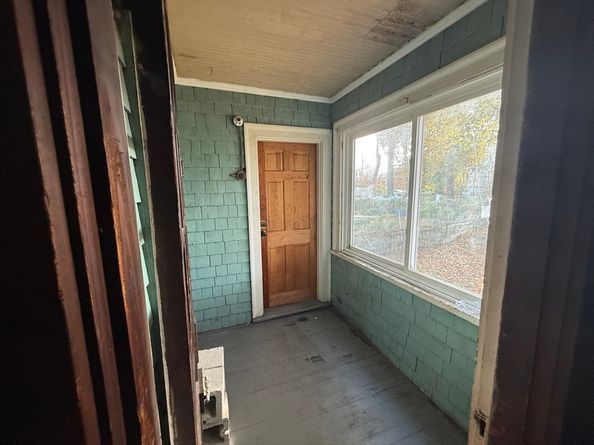 21-23 Clement St, Worcester MA 01603