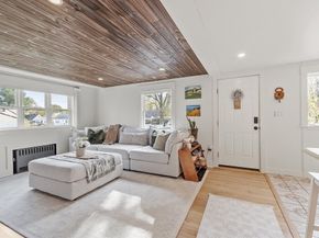 2 Summit Ter, Peabody MA 01960