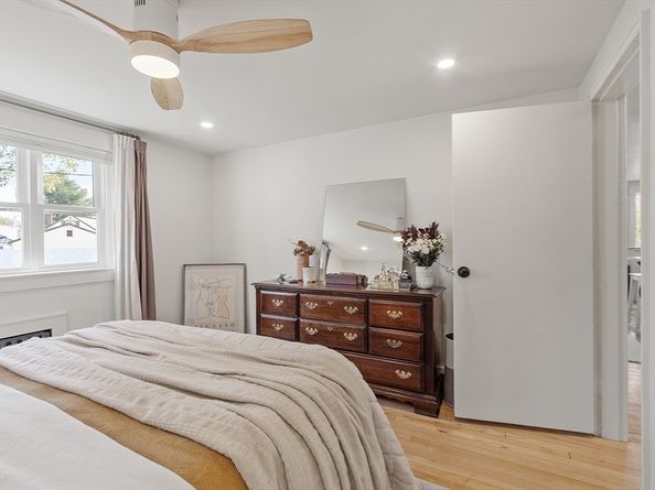 2 Summit Ter, Peabody MA 01960