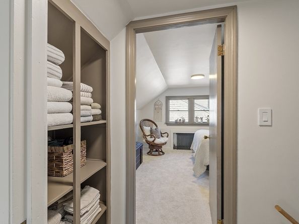 2 Summit Ter, Peabody MA 01960