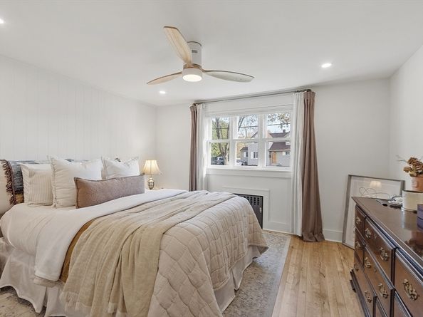 2 Summit Ter, Peabody MA 01960