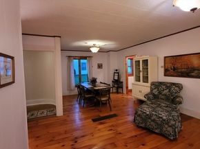 50 Grove St N, Barre MA 01005