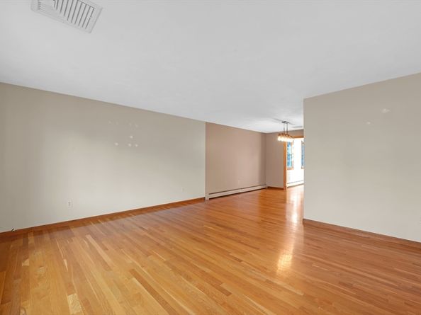 59 Indian Meadow Dr, Northborough MA 01532