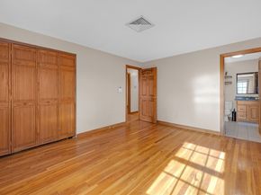 59 Indian Meadow Dr, Northborough MA 01532