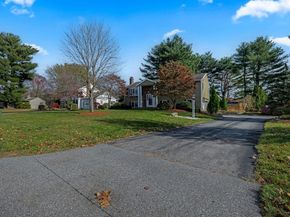 59 Indian Meadow Dr, Northborough MA 01532