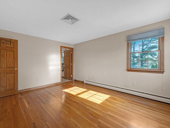 59 Indian Meadow Dr, Northborough MA 01532