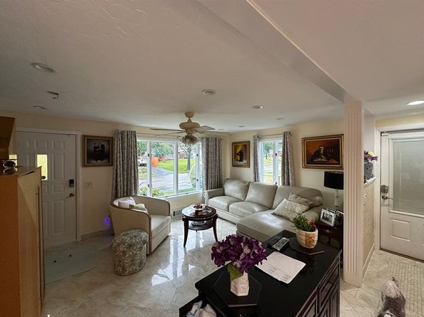 20 Wedgewood Rd, Worcester MA 01603